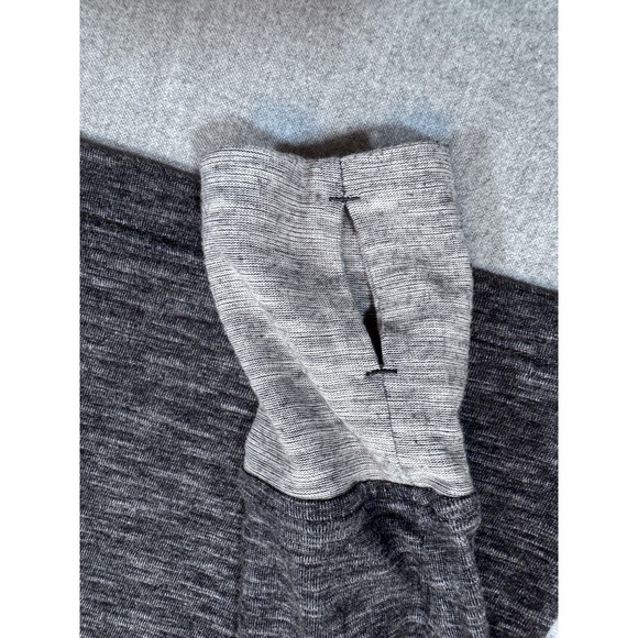 REI Hooded Pullover Womens Small Gray Black Stretch Thumbholes Zip Pocket Hiking - Picture 10 of 10